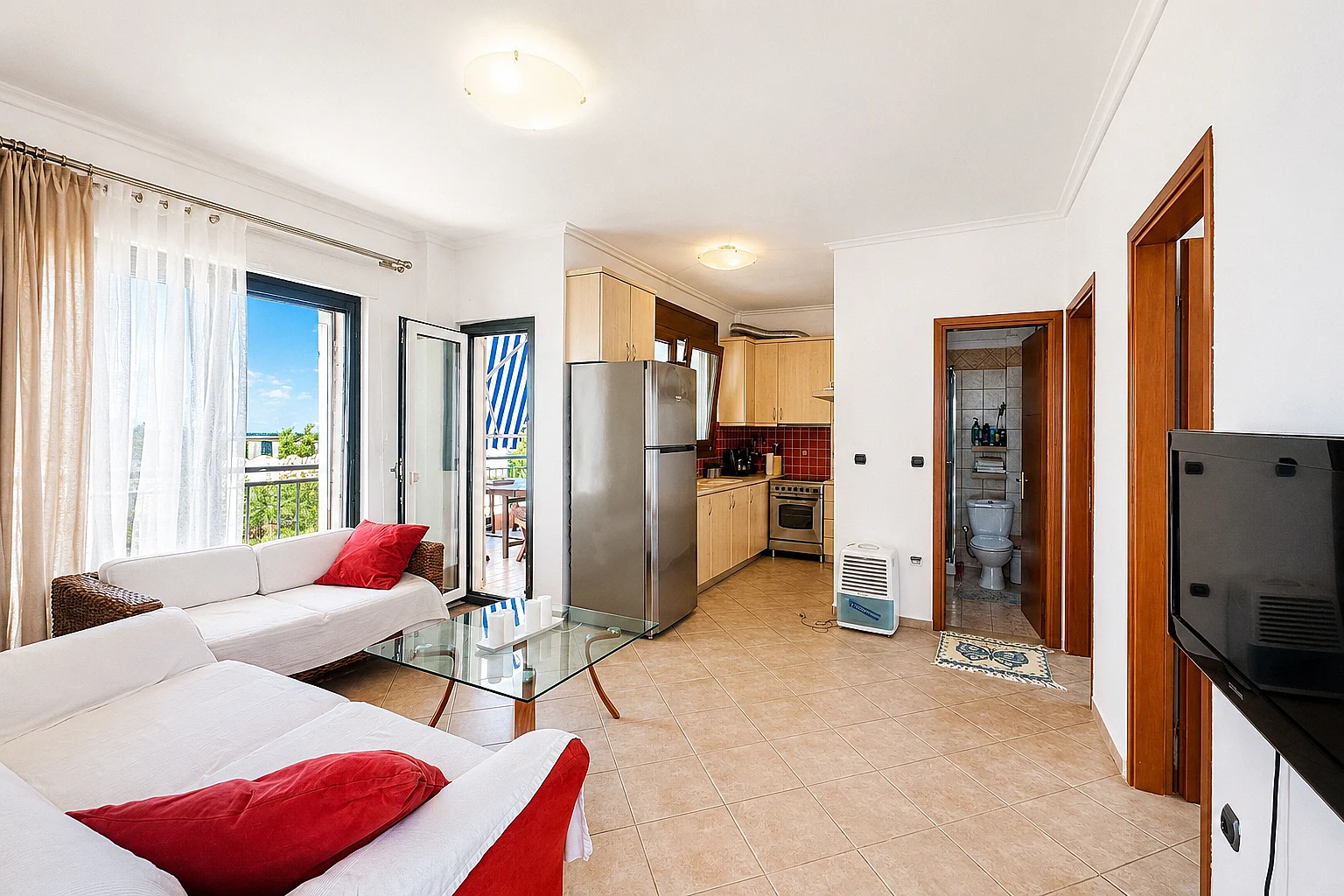 Kalandra Modern Apartment