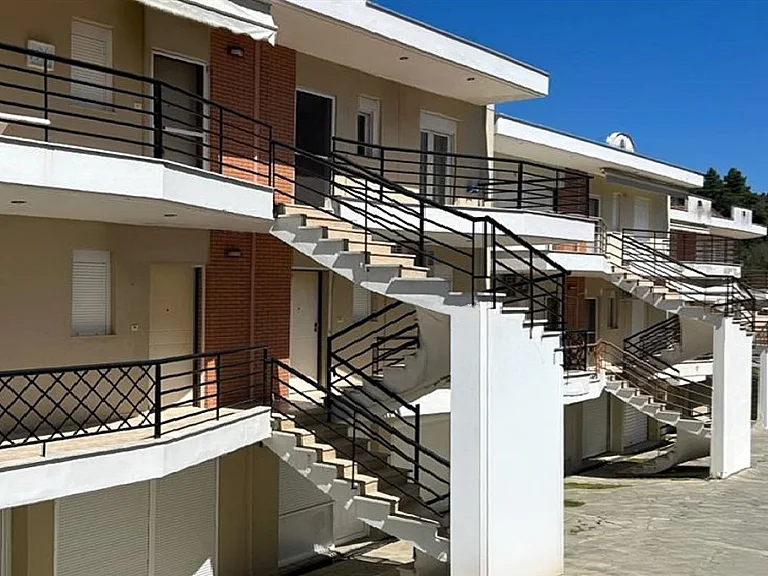 Siviri Complex of Apartment and Studio