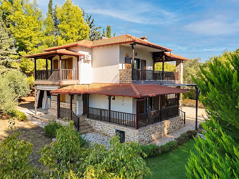 Nikiti 3-Levels Villa