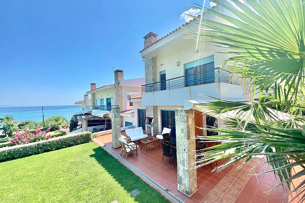 Kallithea Beachfront 2-Levels Villa