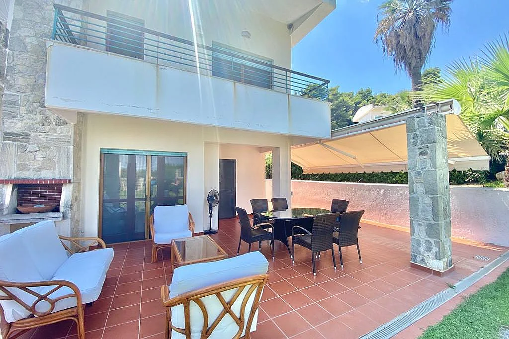 Kallithea Beachfront 2-Levels Villa