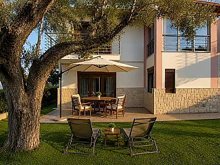 Kriopigi Villa with Sea View