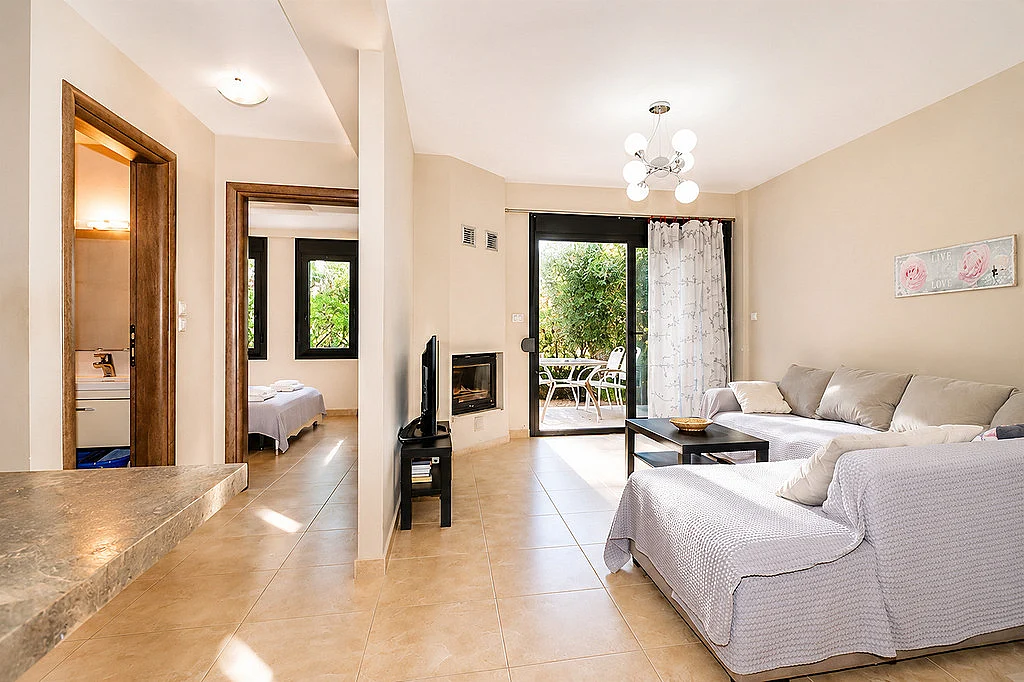 Nea Fokea 3-Level Maisonette